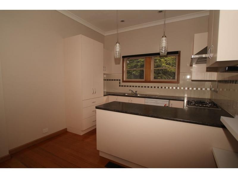 14 Albion, Kennington VIC 3550