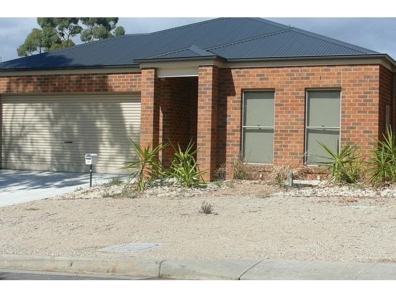 29 Elwood Street, Golden Square VIC 3555