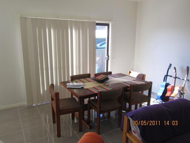 11B Ewing Avenue, Flora Hill VIC 3550