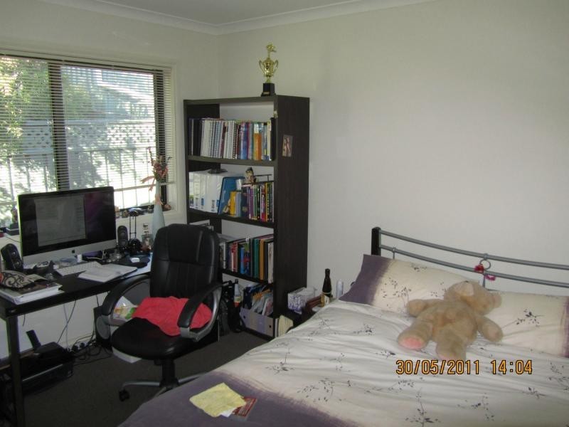 11B Ewing Avenue, Flora Hill VIC 3550