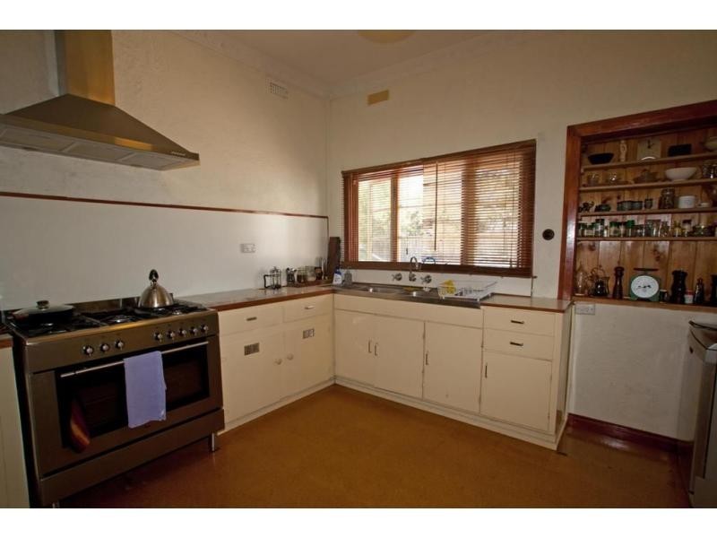 41 Houston Street, Quarry Hill VIC 3550