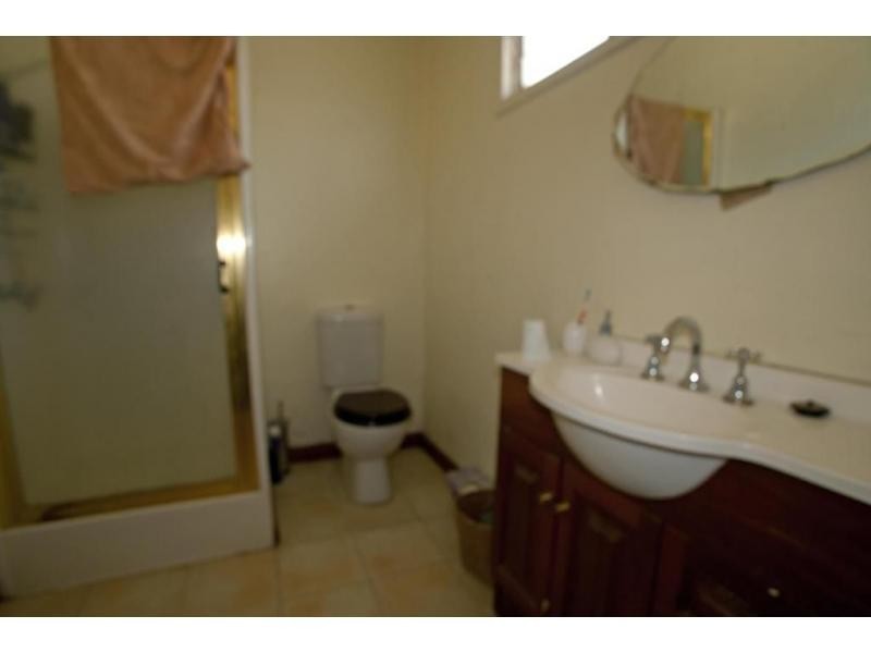 41 Houston Street, Quarry Hill VIC 3550