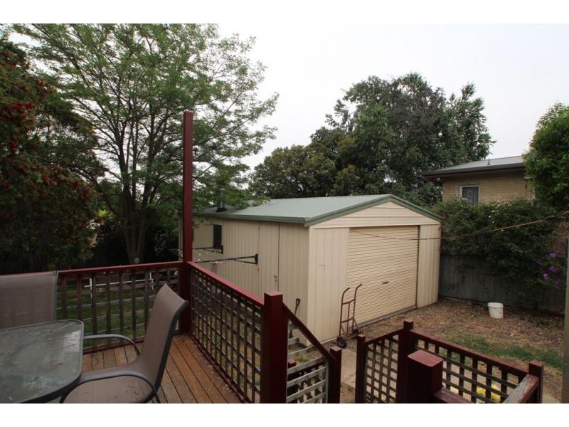 Flora Hill VIC 3550