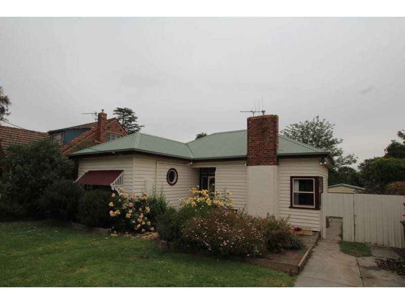 Flora Hill VIC 3550