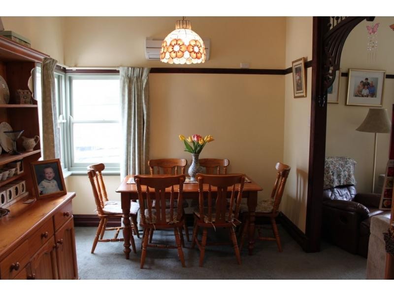 Flora Hill VIC 3550