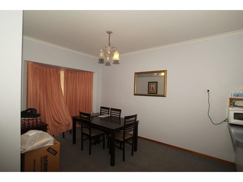 2/1 Paperbark Court, Strathdale VIC 3550