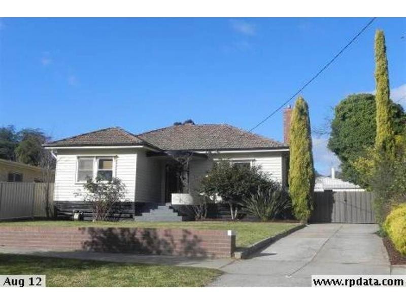 16 Murphy Street, Kennington VIC 3550