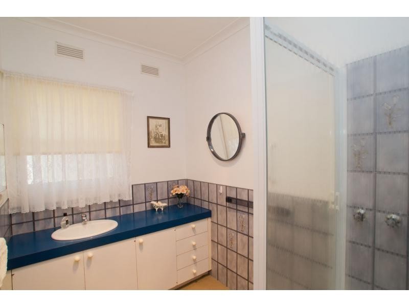 .2 Poulston Street, Bendigo VIC 3550