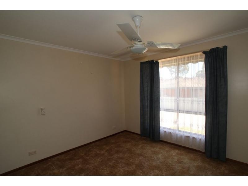 Unit 1/28 Averys Road, Eaglehawk VIC 3556