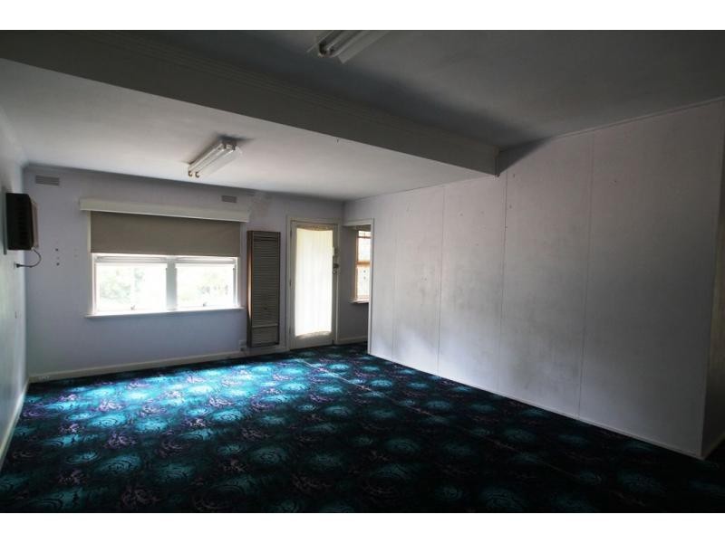 18 Drecshler Street, Flora Hill VIC 3550