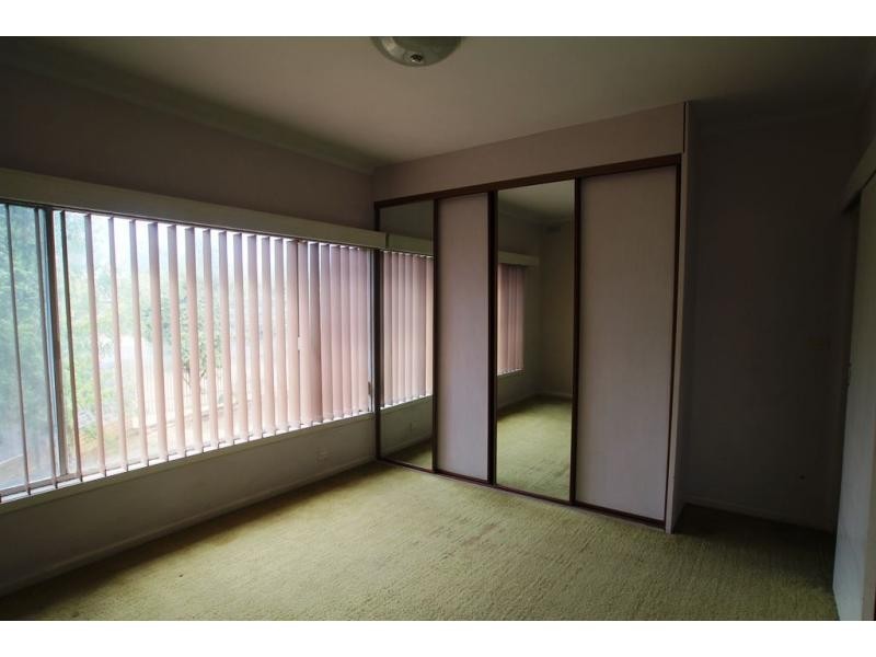 18 Drecshler Street, Flora Hill VIC 3550