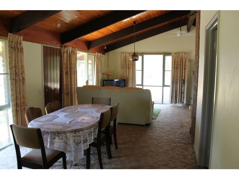 1 Karula Close, Kangaroo Flat VIC 3555