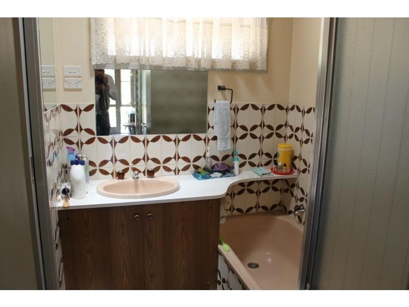 1 Karula Close, Kangaroo Flat VIC 3555