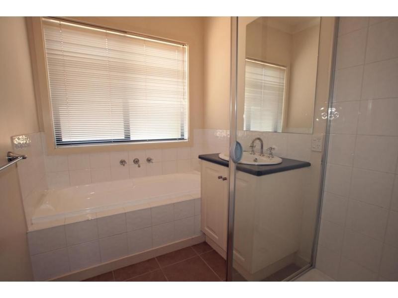 .20 Midas Court, Strathfieldsaye VIC 3551