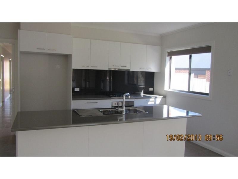 107 Amara Way, Kangaroo Flat VIC 3555