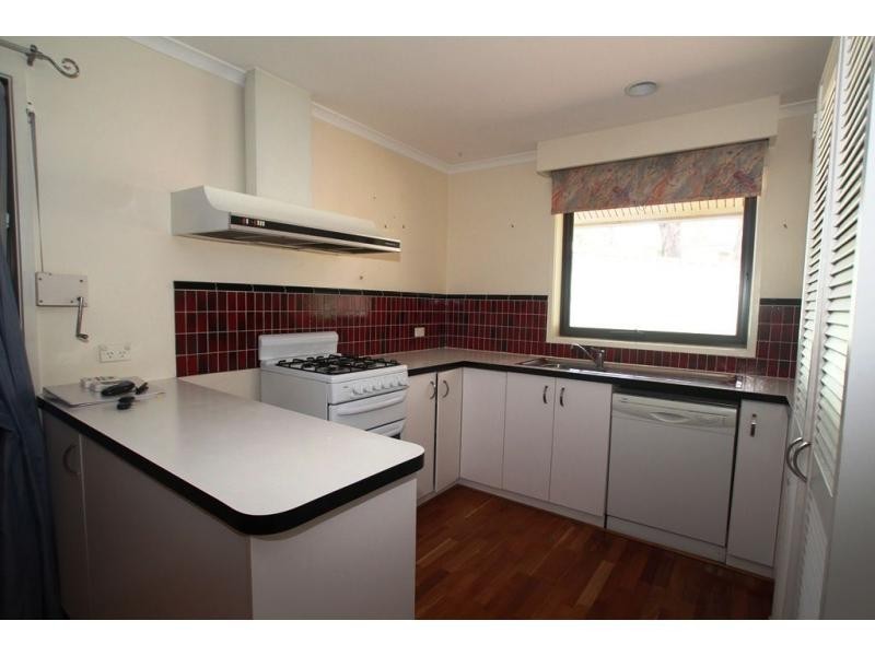 19 Mills Street, Kennington VIC 3550