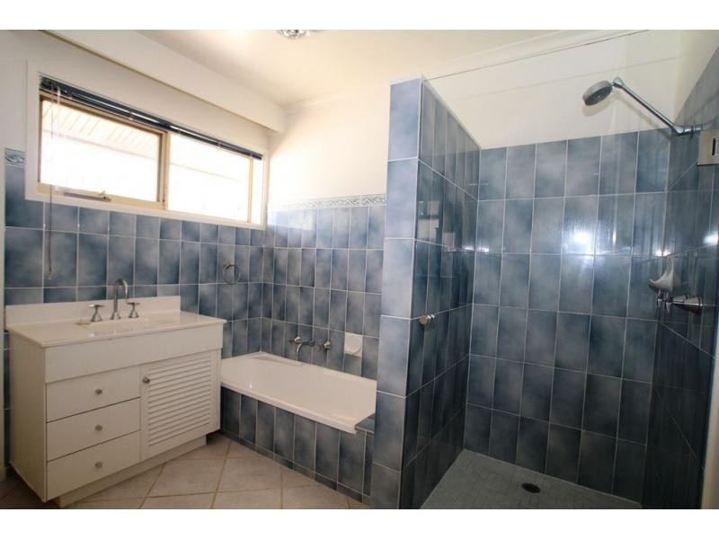 19 Mills Street, Kennington VIC 3550