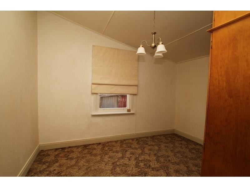 27 Eaglehawk Road, Bendigo VIC 3550