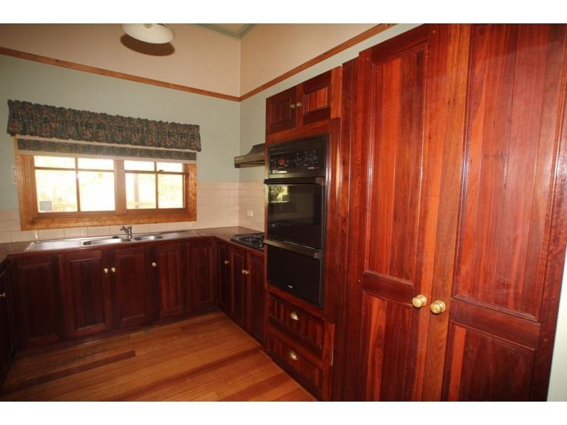 607 Hargreaves Street, Bendigo VIC 3550