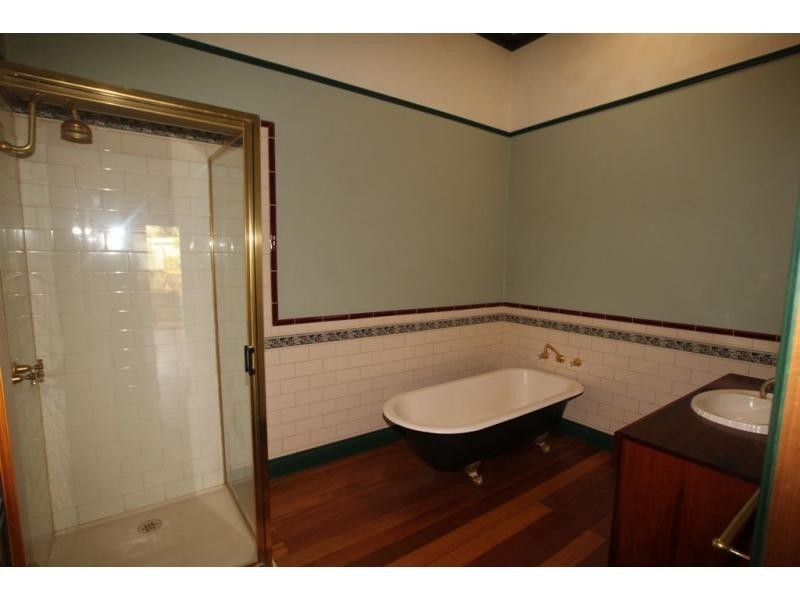 607 Hargreaves Street, Bendigo VIC 3550