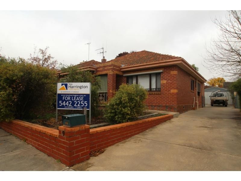 9 Thompson Crescent, Kennington VIC 3550