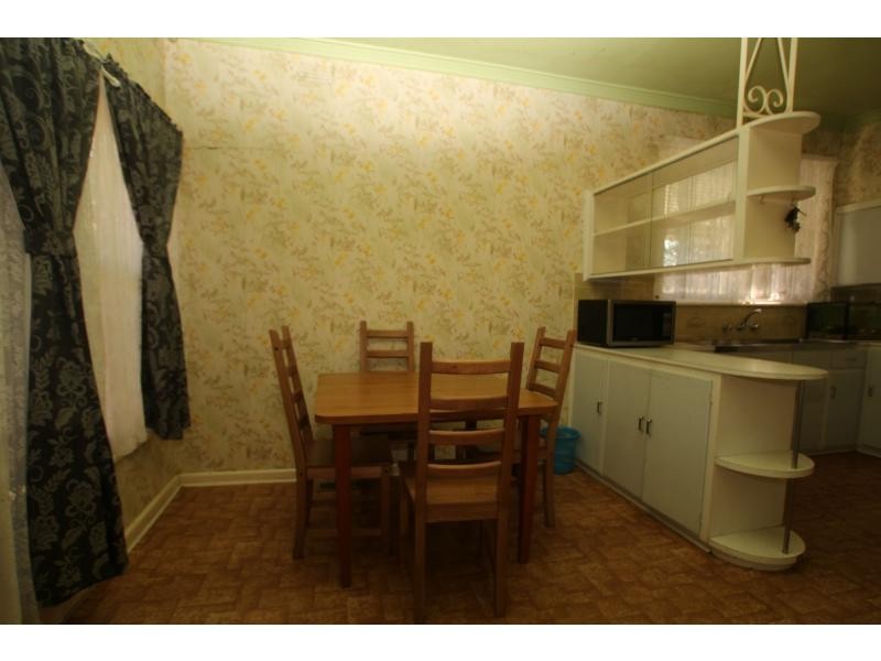 26 Semmens Street, Long Gully VIC 3550