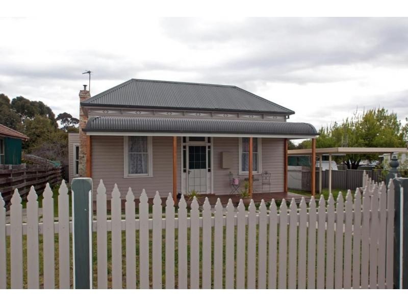 76. Condon Street, Kennington VIC 3550