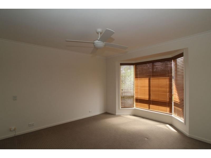 14 Peake Court, Ascot VIC 3551