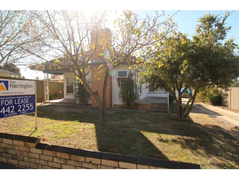 26 Semmens Street, Long Gully VIC 3550