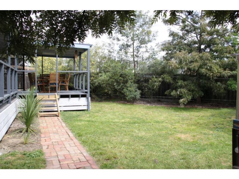 134 Gladstone Street, Quarry Hill VIC 3550