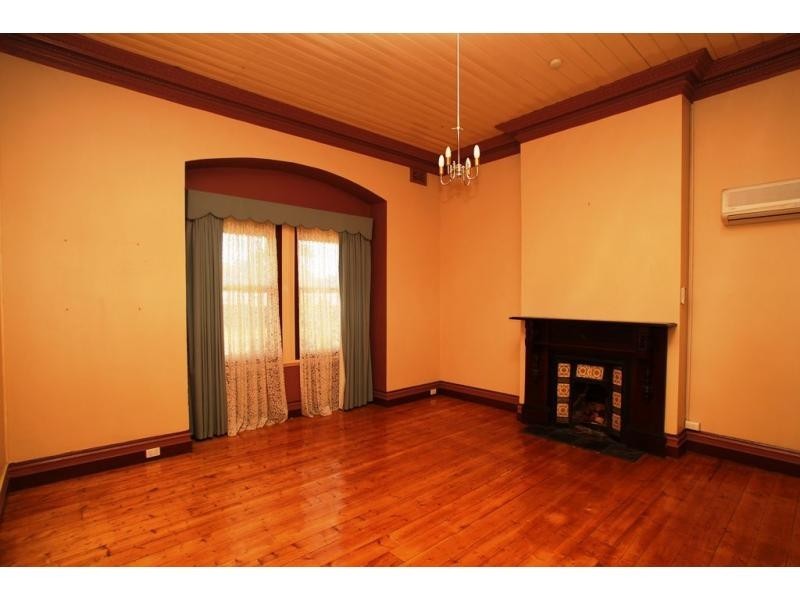 302 High Street, Golden Square VIC 3555
