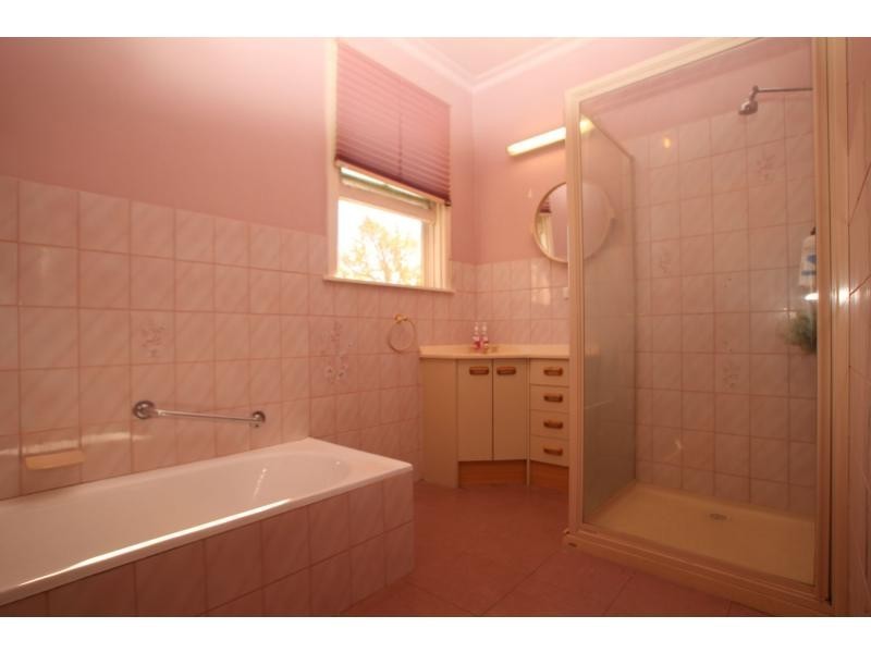 26 Semmens Street, North Bendigo VIC 3550