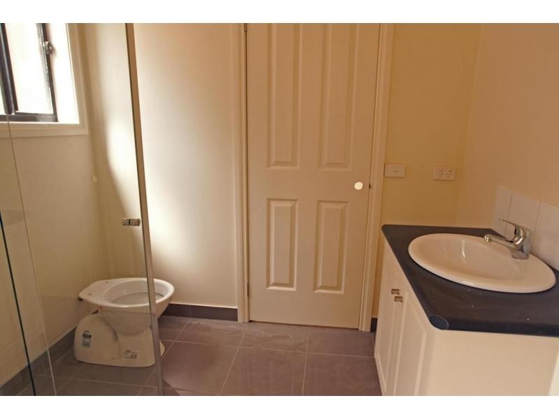 ..36 Friswell Avenue, Flora Hill VIC 3550