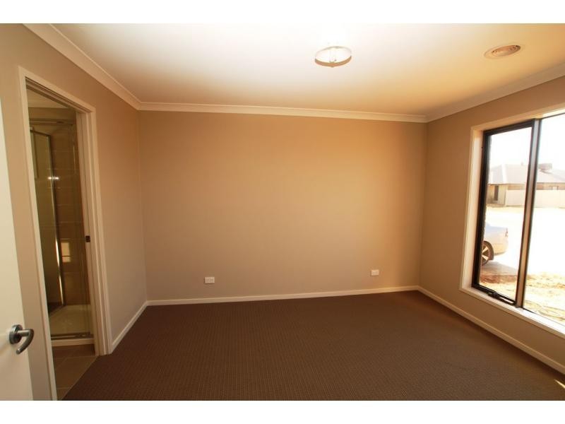 L16 Garden Drive, Epsom VIC 3551