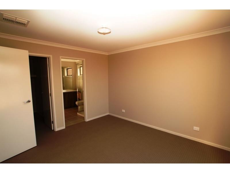 L16 Garden Drive, Epsom VIC 3551