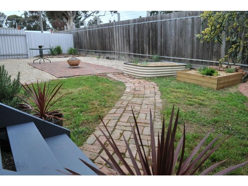 134 Gladstone Street, Quarry Hill VIC 3550