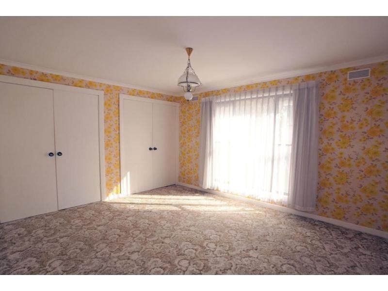 49 Emmett Street, Golden Square VIC 3555