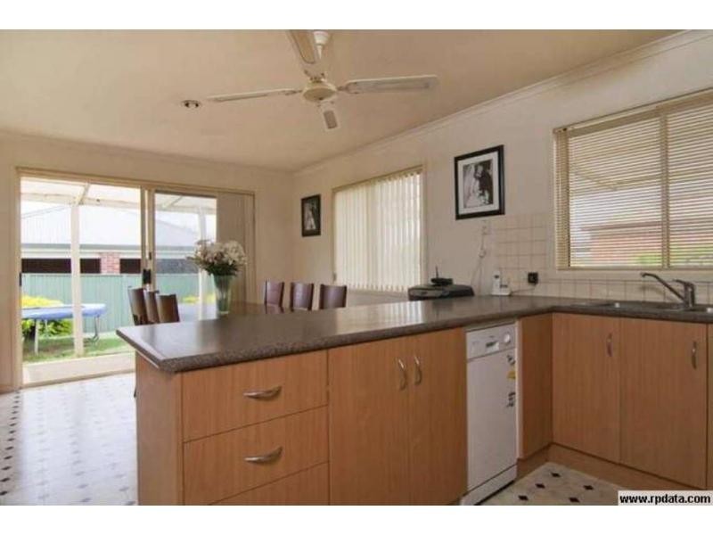179 Lloyd Street, Strathdale VIC 3550