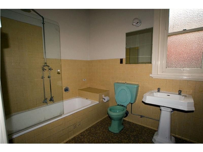 103 Sternberg Street, Kennington VIC 3550