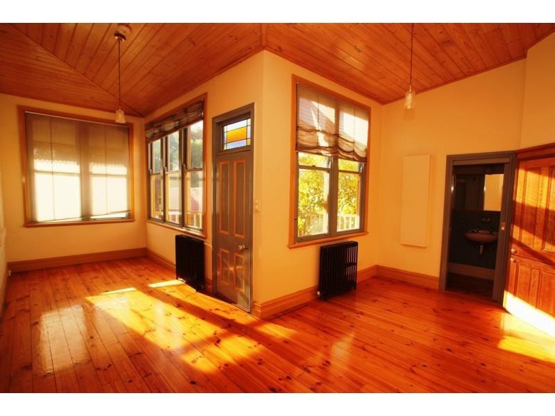 302 High Street, Golden Square VIC 3555