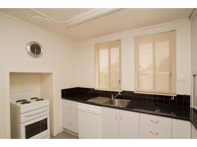 5 Holmes Road, North Bendigo VIC 3550