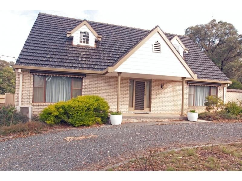 49 Emmett Street, Golden Square VIC 3555