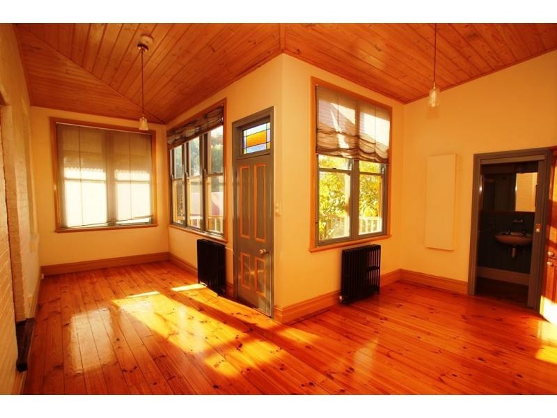 302 High Street, Golden Square VIC 3555