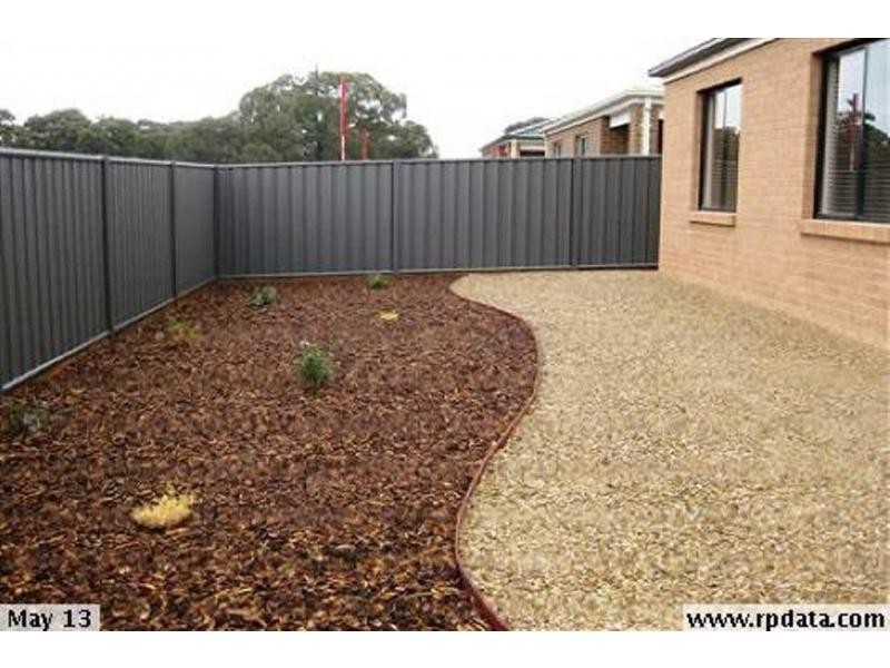 8 Pamela Avenue, Jackass Flat VIC 3556