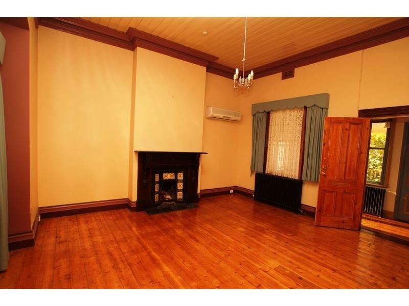 302 High Street, Golden Square VIC 3555
