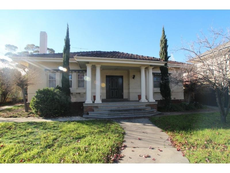 .103 Sternberg Street, Kennington VIC 3550