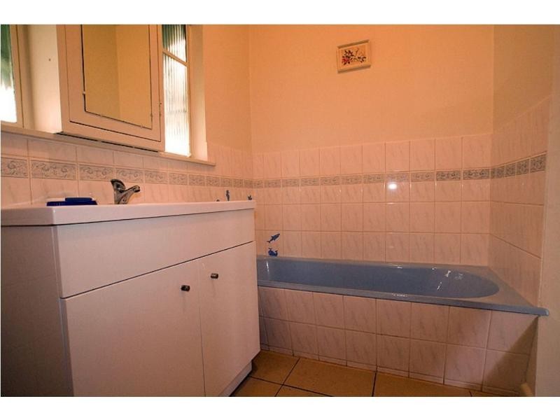 24 Burrowes Street, Golden Square VIC 3555