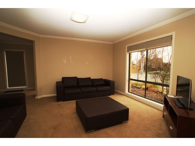 13 Plumridge Street, White Hills VIC 3550