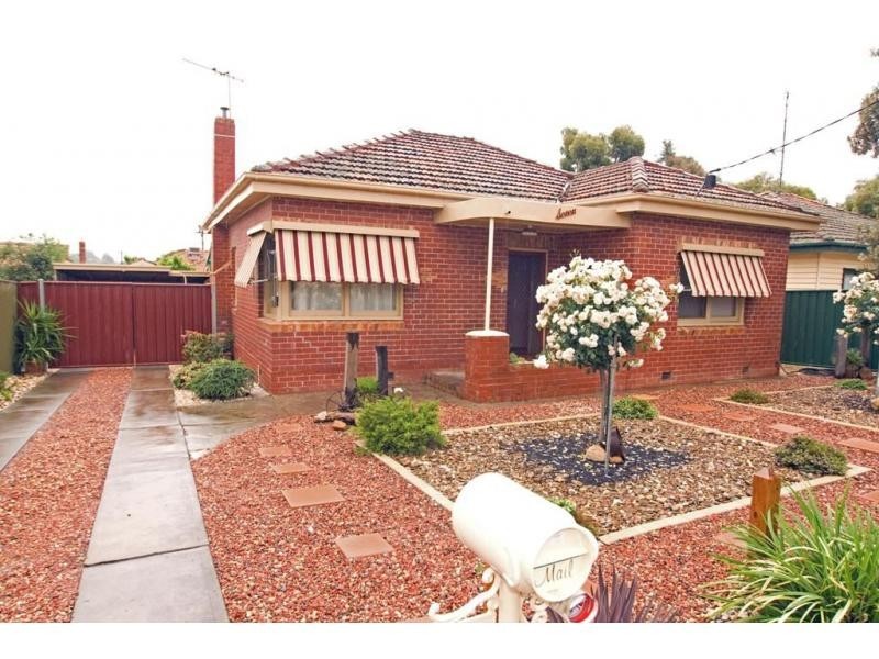 .7 Theodore Street, Flora Hill VIC 3550