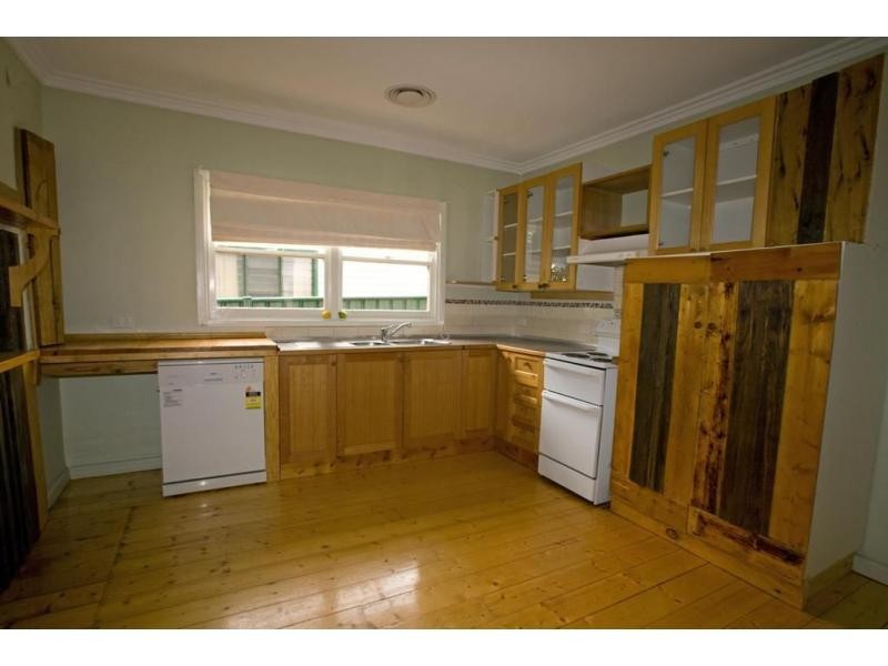 .7 Theodore Street, Flora Hill VIC 3550